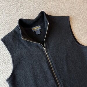 Woolrich Black Vest
